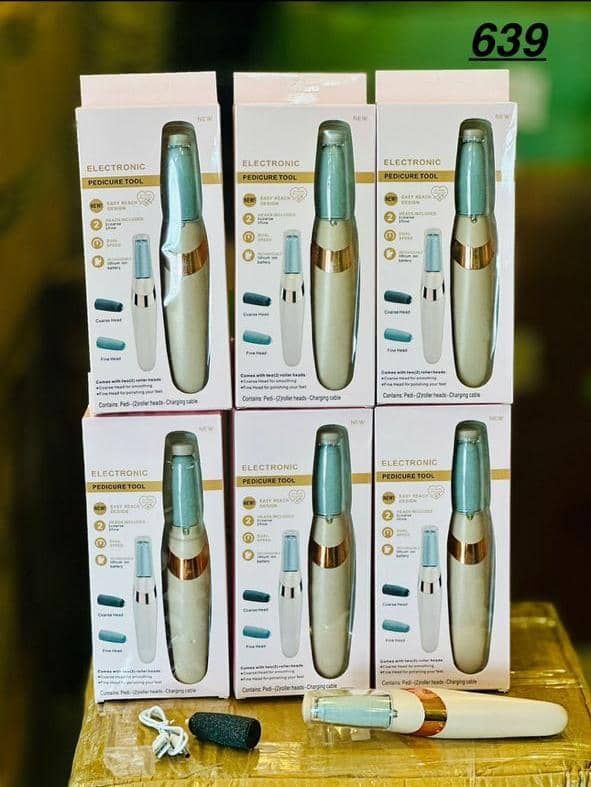 سوهان پا شارژی دو کاره | حذف پینه و ترک پا با عملکرد حرفه‌ای